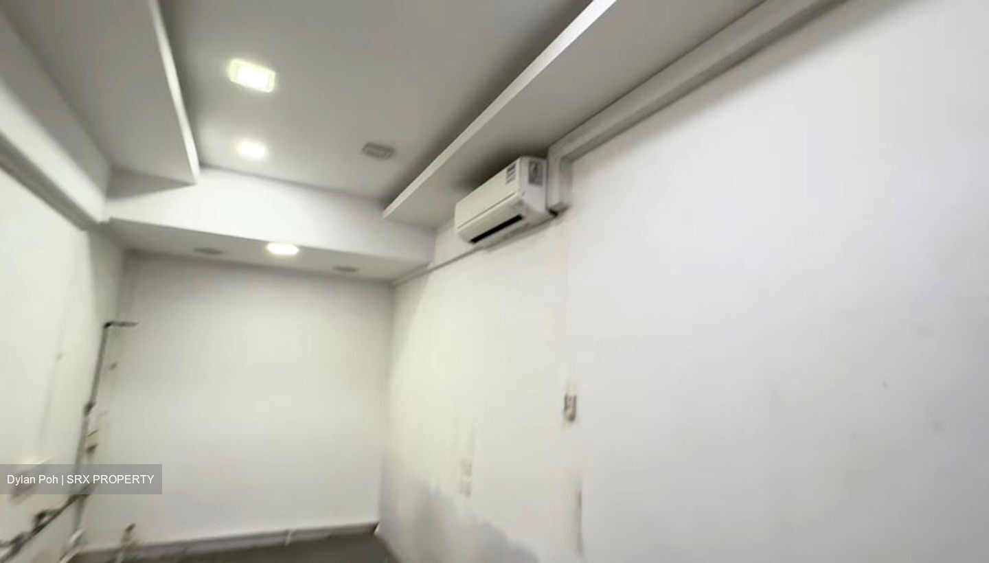 Jurong Gateway Road (D22), Retail #613187841